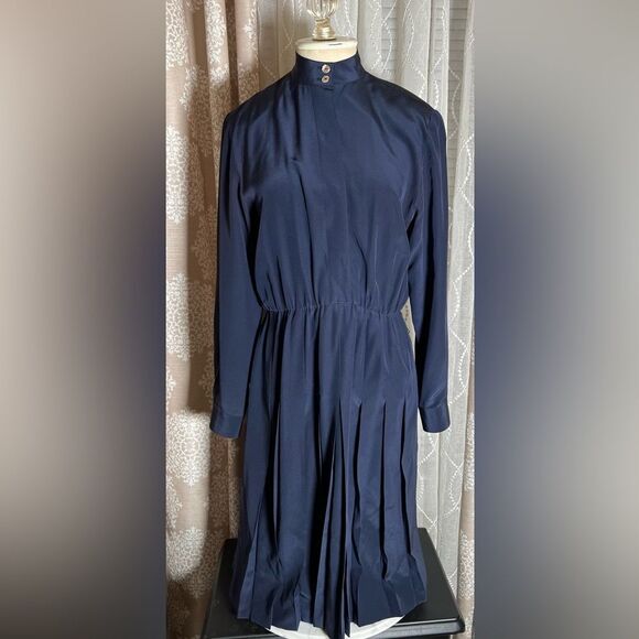 Vintage TALBOTS Petites Silk Dress – Navy, Size 8 – Made in Hong Kong - Picture 1 of 7